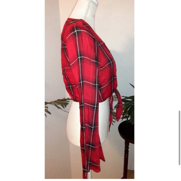 ♥️Wild Fable Belle Sleeve Plaid Crop Top - Picture 6 of 12